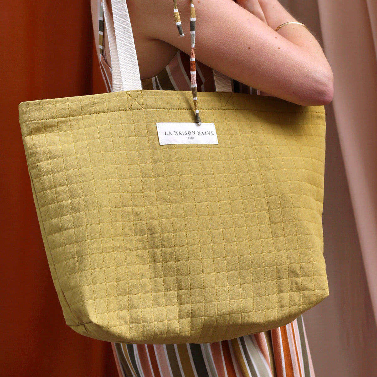 Atelier pour apprendre à coudre un sac cabas à Paris avec La Maison Naïve