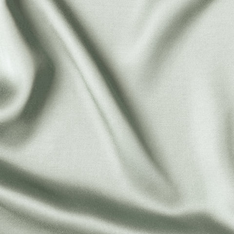 Échantillon de tissu Satin vert Amande La Maison Naïve