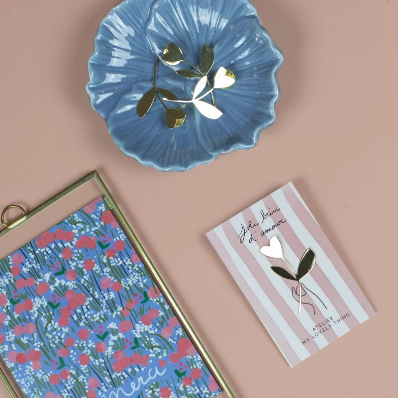 Pin's Joli Brin d'Amour de My Lovely Thing avec sa petite carte illustrée