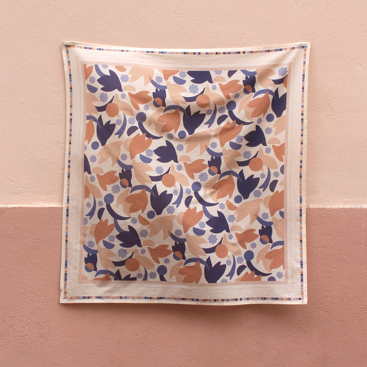 Kit de couture grand foulard carré motif oiseaux Zellige La Maison Naïve